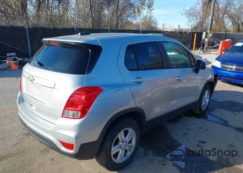 2019 Chevrolet Trax Ls from USA, damaged, VIN 3GNCJKSB1KL255340
